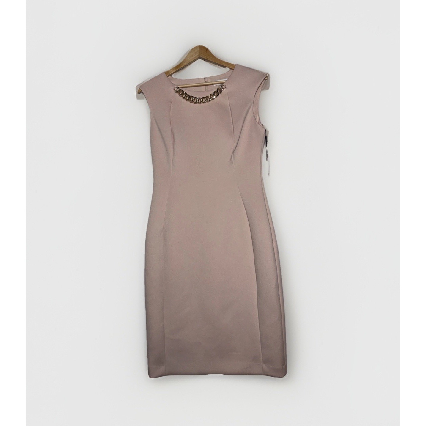 Calvin Klein Blush Colored Sleeveless Sheath Dress Size 6 Nwt Knee Length